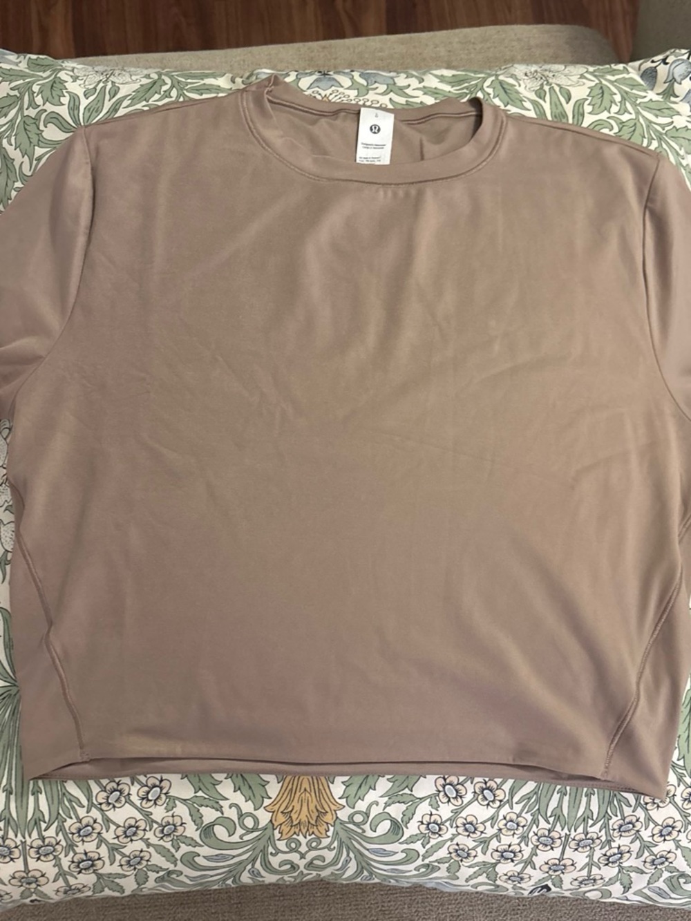 lululemon athletica Taupe Cropped Short-Sleeve Performance Top